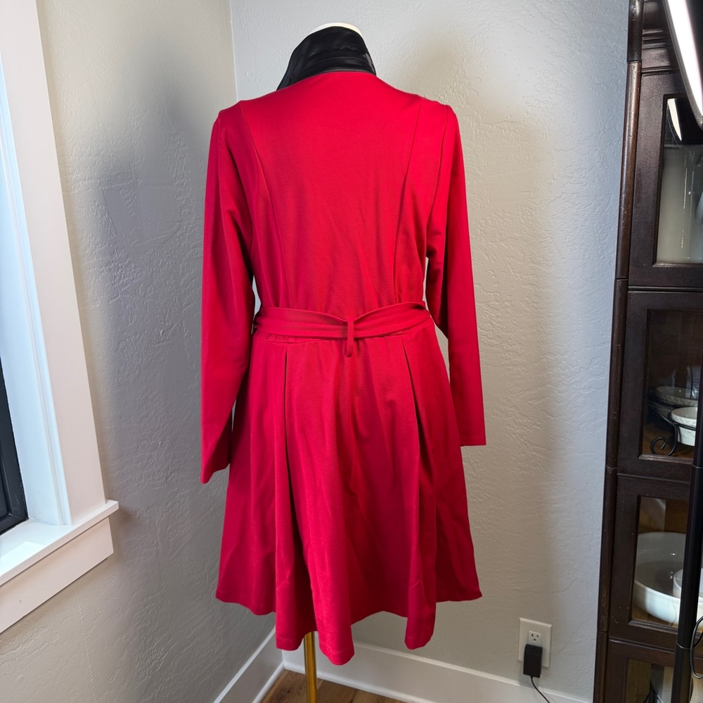Torrid Red Tuxedo-Style Wrap Dress Black Satin Trim Size 20 - Picture 3 of 9